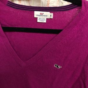 NWOT vineyards vines v-neck sweater